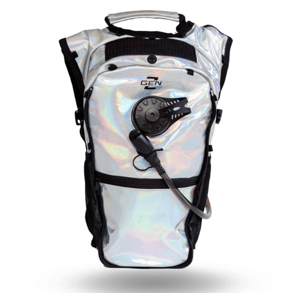 Gen Z anti-theft hydration pack - Picture 1 of 4
